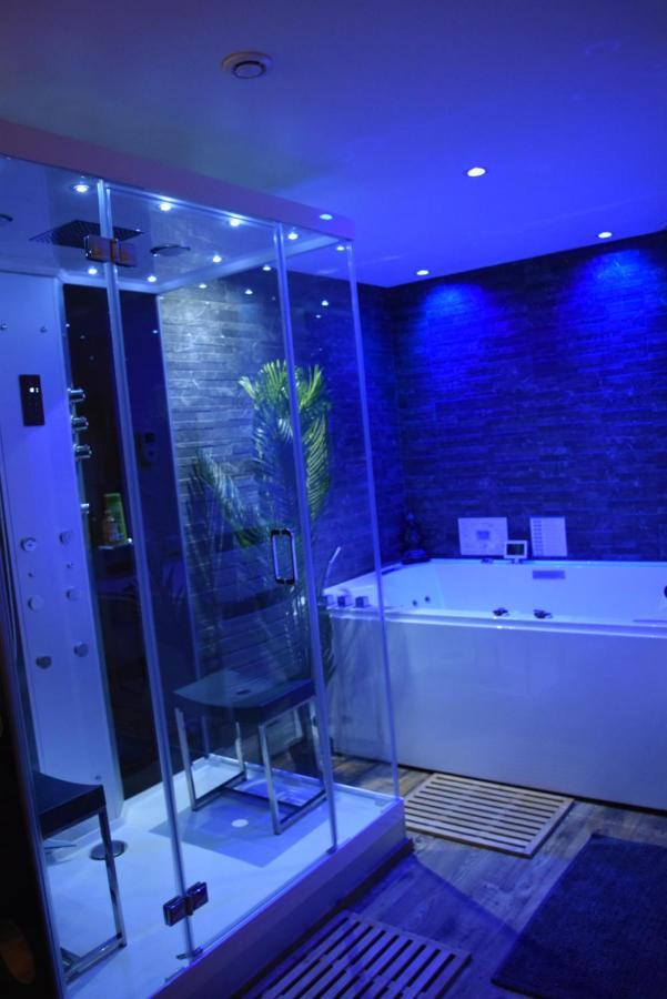Spa Privatif Love Room, Le Hammam Et Bulles, Chez Nuits Chartraines Шартр Екстер'єр фото