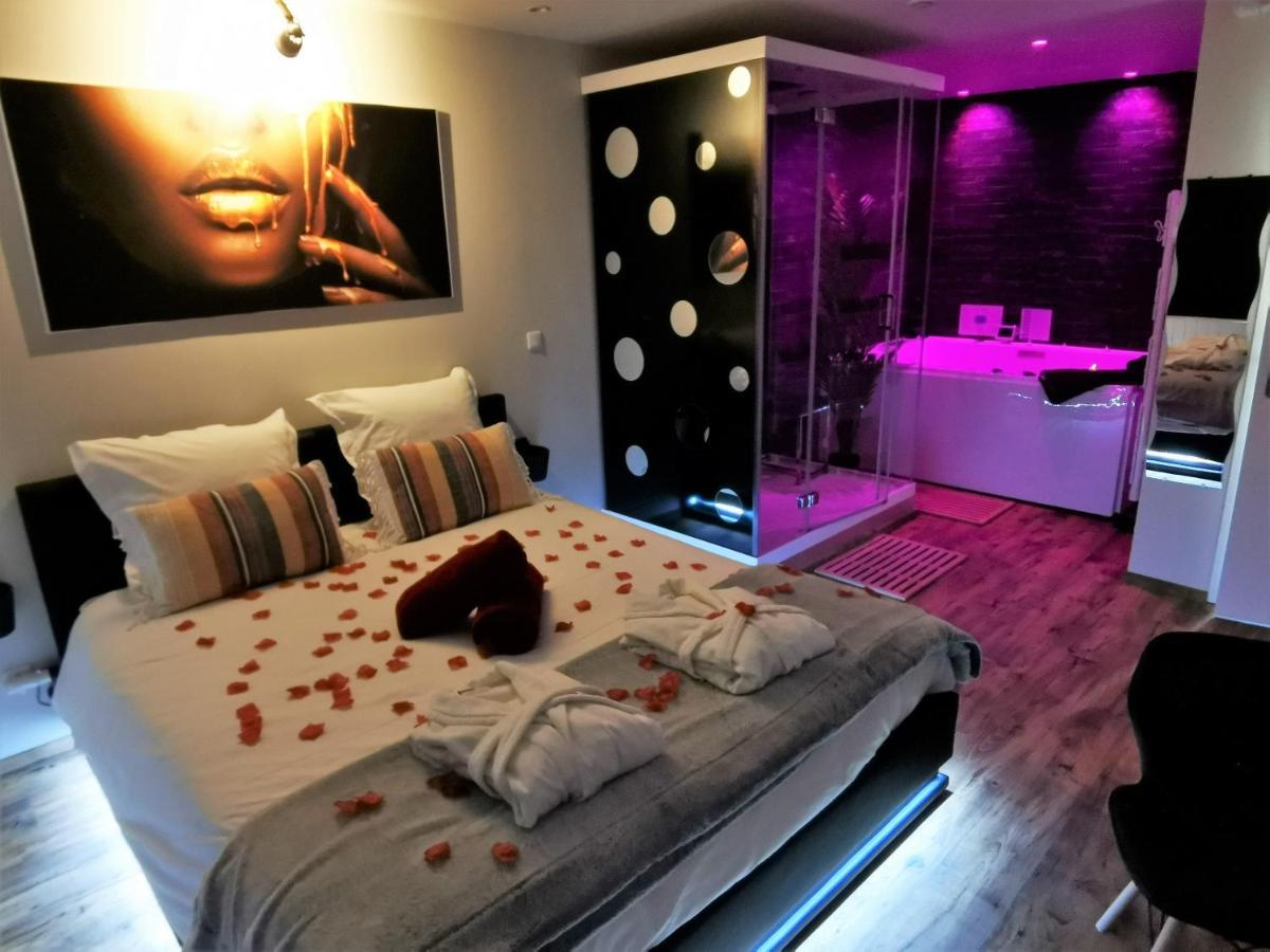 Spa Privatif Love Room, Le Hammam Et Bulles, Chez Nuits Chartraines Шартр Екстер'єр фото